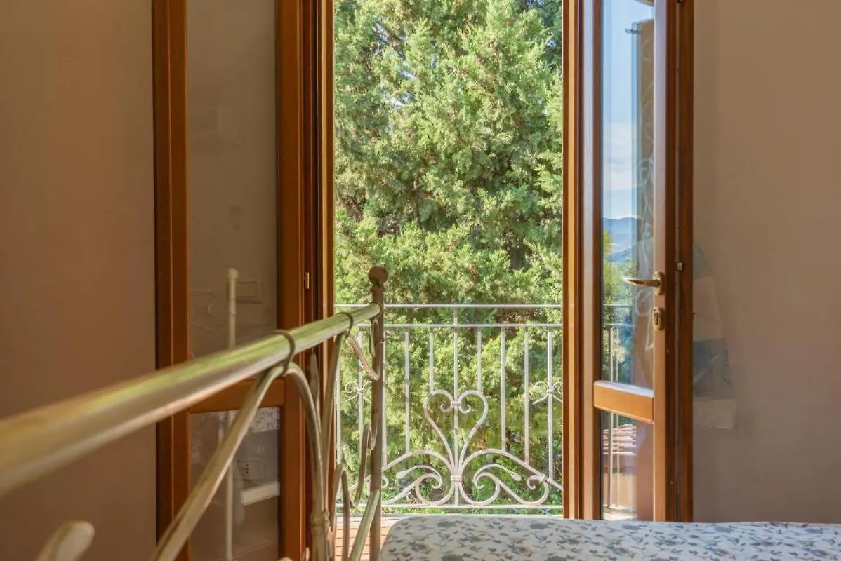 Stunning Residence Bouganvillage Bedroom Sleeps 4 Child No1314 Tanaunella Italy